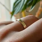 Gouden solitair ring met diamant | 0,02 ct. (gouden ring), Gebruikt, Overige kleuren, Ophalen of Verzenden, 17 tot 18