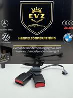 Renault Clio veiligheidsgordel middenstuk rechts achter 2016, Auto-onderdelen, Gebruikt, Renault