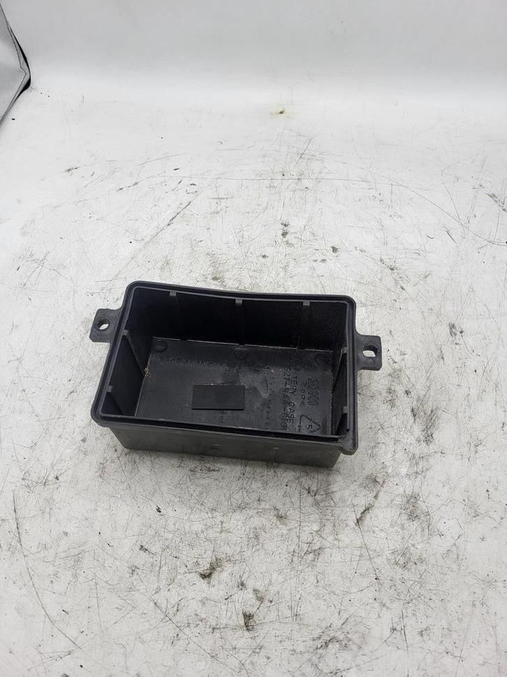 Sym Orbit 3 2019 Euro 4 / Accu behuizing, Fietsen en Brommers, Brommeronderdelen | Scooters, Overige typen, Ophalen of Verzenden