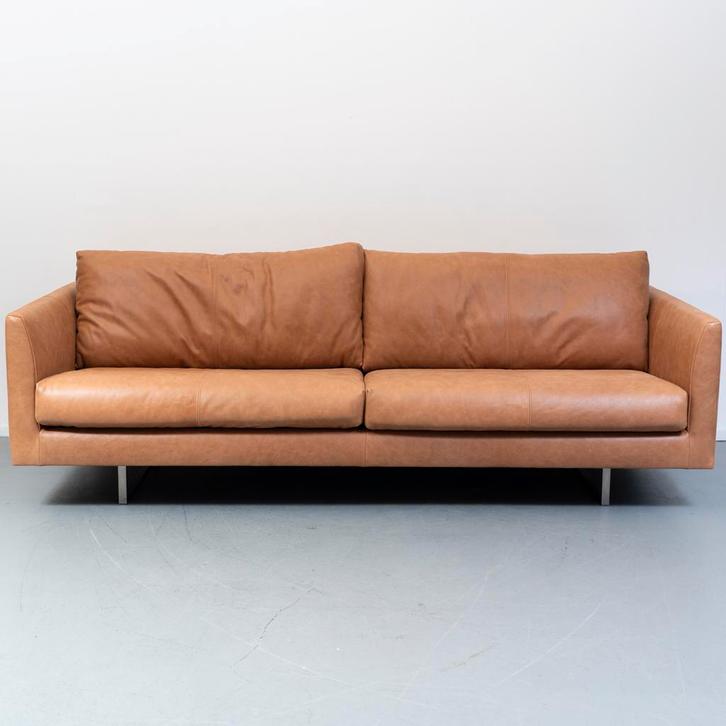 1x Montis Axel Bank 3,5-zits/218cm Buffaloleder - Cognac, Huis en Inrichting, Banken | Bankstellen, 200 tot 250 cm, 75 tot 100 cm