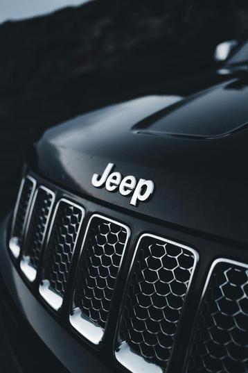 Auto-onderdelen nodig voor uw Jeep? Neem contact met ons op! beschikbaar voor biedingen
