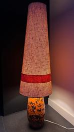 Tafellamp - Fat Lava - Vintage Fat Lava vloerlamp of, Antiek en Kunst