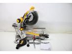 DeWalt afkort- en verstekzaagmachine DWS780 met XPS 1675Watt, Verzenden, Zo goed als nieuw