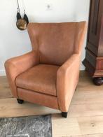 Leren oorfauteuil met houten poten - bruin leer - Echt leer,, Huis en Inrichting, Fauteuils, Klassiek, Nieuw, Ophalen of Verzenden