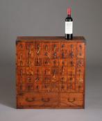 Apotheekkast - Keayaki hardhout, ijzer - Japan - Tweede