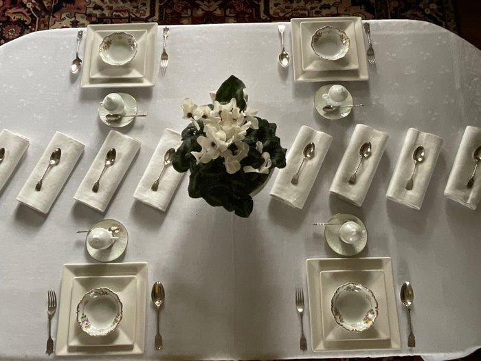 tafeltextiel - Textiel - 2.4 m - 1.7 m, Antiek en Kunst, Antiek | Kleden en Textiel