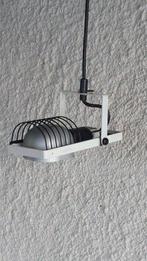 Artemide - Emma Gismondi Schweinberger - Hangende