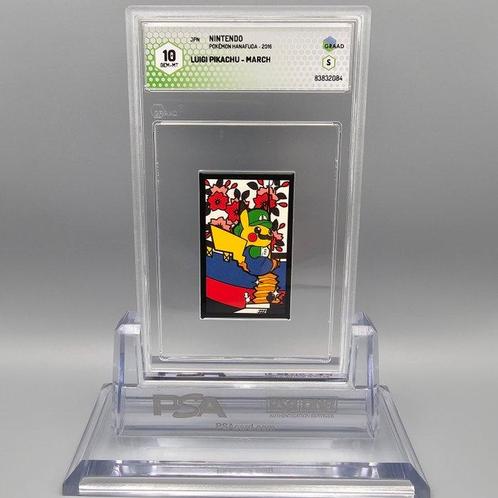 Luigi Pikachu (Hanafuda) 2016 Graded card - Graad 10, Hobby en Vrije tijd, Verzamelkaartspellen | Pokémon