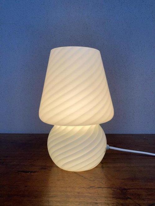 Vetri di Murano 007 - Tafellamp - Schimmel - Glas, Antiek en Kunst, Antiek | Lampen
