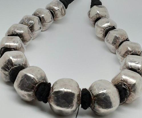 Ketting - Zilver - Begin 20e eeuw, Antiek en Kunst, Kunst | Niet-Westerse kunst