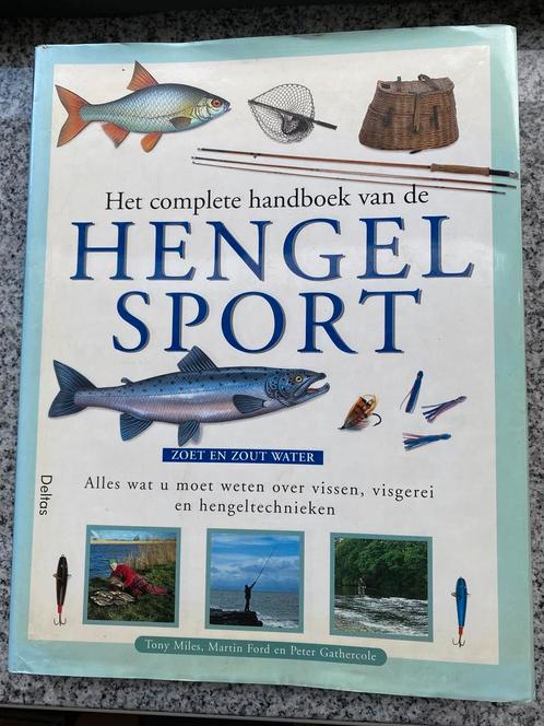 Het complete handboek van de hengelsport, Watersport en Boten, Hengelsport | Algemeen, Boek of Tijdschrift, Gebruikt, Verzenden
