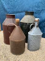 Kruik (4) - Metaal - 4 voorraadkruiken – 1900, Antiek en Kunst