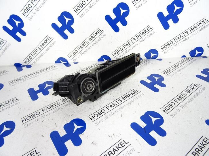 Achterklep handgreep A 203 750 0093 o.a: CLS-klasse w219, Auto-onderdelen, Carrosserie en Plaatwerk, Gebruikt, 3 maanden garantie