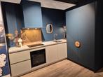 Showroomkeuken kiezelgrijs en diepblauw afp ZOGOEDALSNIEUW, Ophalen, Hoekkeuken, Nieuw, Kunststof