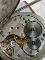 Omega,Omega Watch Co,49 mm da sx a dx - 1900-1949