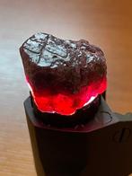 Robijn Ruw. Adembenemend Mozambique hexagonaal, Verzamelen