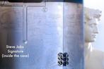 Apple (RE-CAPPED) Macintosh PLUS [ED] 1MB signed by “Steve, Nieuw