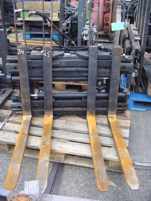 Mandigers Vorkenversteller Dubbel, Zakelijke goederen, Machines en Bouw | Heftrucks en Intern transport, 2000 tot 3000 kg, Overige aandrijving