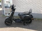 DIKKE VESPA SPRINT S 45KM 4-TAKT BROM MAT BLACK 8000KM BJ201, Fietsen en Brommers, Overige modellen, Maximaal 45 km/u, Ophalen of Verzenden