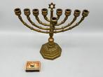 Joodse Chanoeka (9-armige kandelaar met Davidsster -