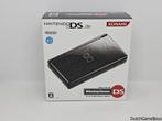 Nintendo DS Lite - Console - Winning Eleven - Japan - NEW, Spelcomputers en Games, Verzenden, Gebruikt