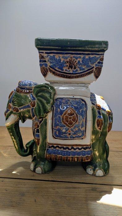 Pot - Olifant Patio del Moro (CA) - Glazuurde keramiek, Antiek en Kunst, Kunst | Designobjecten