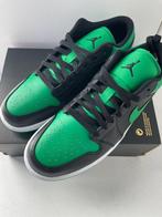 Nike - Nike Air Jordan 1 Low – Black / Lucky Green / White -, Nieuw
