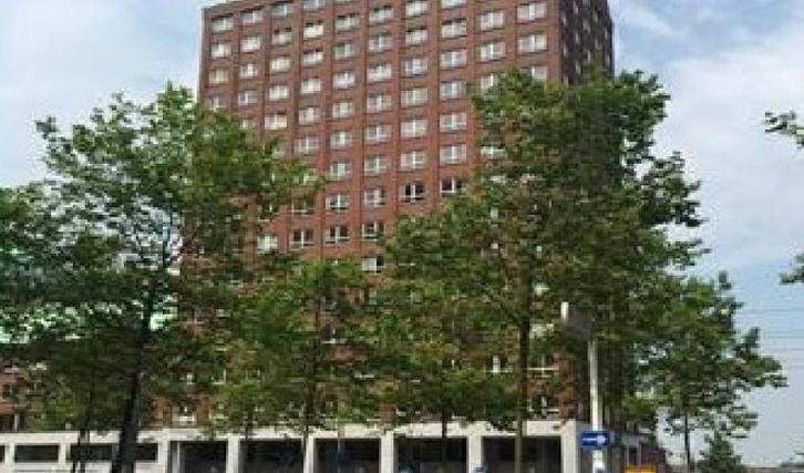 Te Huur 3 Kamer Appartement Laan op Zuid In Rotterdam, Huizen en Kamers, Huizen te huur, Direct bij eigenaar, Rotterdam, Appartement
