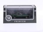 Schaal 1:43 Triple9 Premium Volvo P1800, dark green 1965..., Hobby en Vrije tijd, Modelauto's | 1:43, Ophalen of Verzenden, Gebruikt