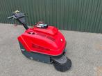 Lion 600LT Zelfrijdende veegmachine, Tuin en Terras, Veegmachines, Ophalen, Gebruikt, Lion