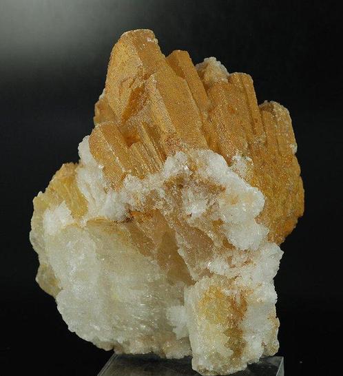gips Kristallen op matrix - Hoogte: 110 mm - Breedte: 105, Verzamelen, Mineralen en Fossielen
