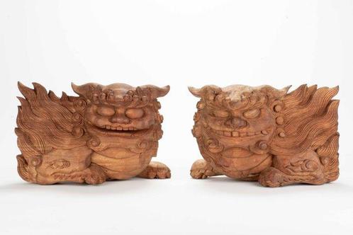 A pair of impressive carved wooden Kibana (Temple pillar, Antiek en Kunst, Antiek | Overige Antiek