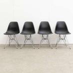 4  x 4  (totaal 17) Charles Ray Eames Vitra Chairs, Huis en Inrichting, Design , Vier, Kunststof, Zo goed als nieuw