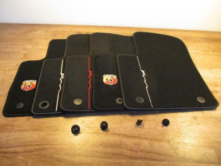 Mattenset Fiat 500 originele bevestiging, dik velours, Auto-onderdelen, Interieur en Bekleding, Nieuw, Fiat, Verzenden