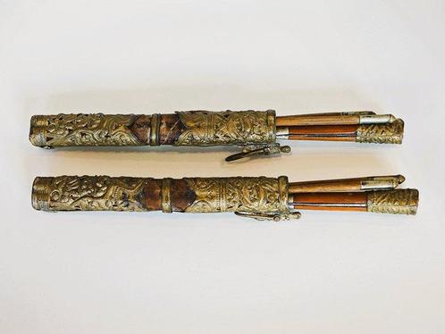 Eetset - Hout, Leder, Messing, Staal - China - 20e eeuw, Antiek en Kunst, Antiek | Overige Antiek