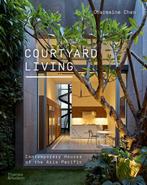 9780500296790 Courtyard Living Charmaine Chan, Verzenden, Nieuw, Charmaine Chan