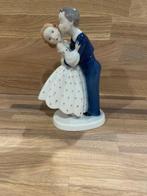 Bing & Grondahl - Beeldje, The First Kiss - 20 cm -, Antiek en Kunst