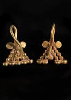 West-Aziatisch Goud Set oorbellen met gouden korrels