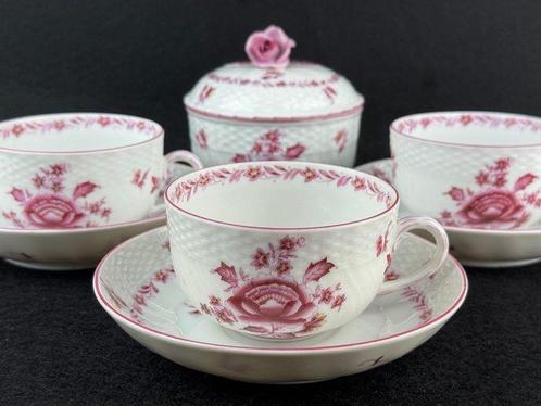 Herend - Theeservies (7) - Porselein - Drie bekers en een, Antiek en Kunst, Antiek | Meubels | Tafels