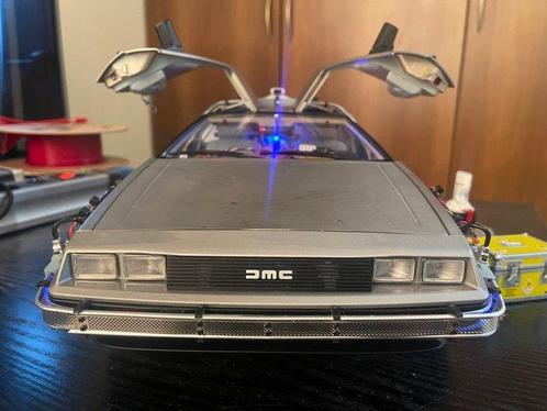 Eaglemoss 1:8 - Modelauto - DeLorean DMC-12 Back to the, Hobby en Vrije tijd, Modelauto's | 1:5 tot 1:12