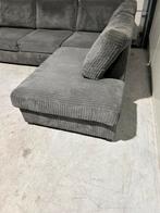 Prachtige ribstof hoekbank in zeer nette staat, Huis en Inrichting, 250 tot 300 cm, Hoekbank, Zo goed als nieuw, Vierpersoons of meer