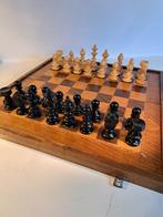 Schaakspel - Jaren 60 Okwa Schaakspel en Backgammon spel -