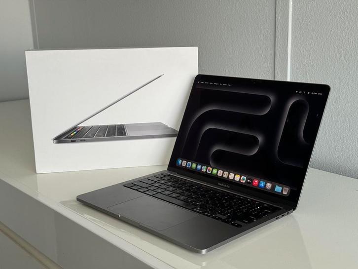 MacBook Pro 13 4K Retina !! Quad Core i7  !! 16Gb RAM !!, Computers en Software, Apple Macbooks, 3 tot 4 Ghz, 13 inch, 512 GB