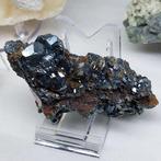 hematiet Kristallen op matrix - Hoogte: 9 cm - Breedte: 5, Verzamelen, Mineralen en Fossielen