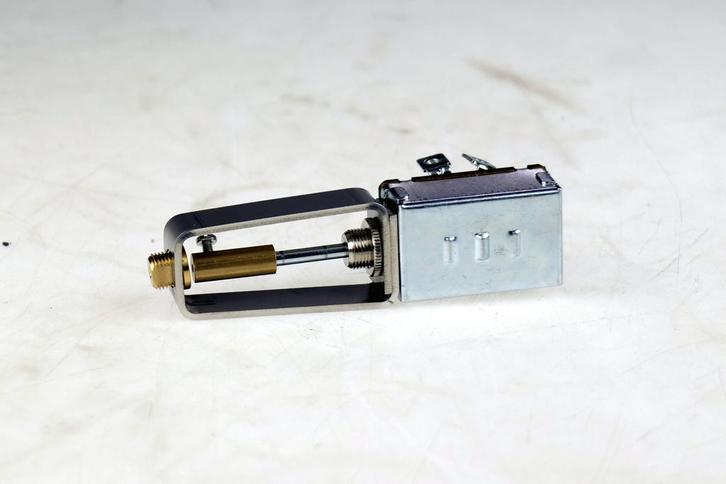 Lichtschakelaar Volvo PV444, Auto-onderdelen, Elektronica en Kabels, Ophalen of Verzenden