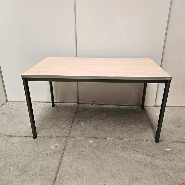 Ahrend Synta kantinetafels - 140x80 cm, Huis en Inrichting, Tafelonderdelen, Ophalen of Verzenden