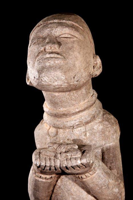 Rare ntadi Bakongo – Stéatite – XXe siècle - sculptuur -, Antiek en Kunst, Kunst | Niet-Westerse kunst