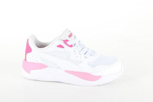 -37% Puma  Puma 384899-10 meisjes sneakers  maat 30, Kinderen en Baby's, Kinderkleding | Schoenen en Sokken, Nieuw, Verzenden