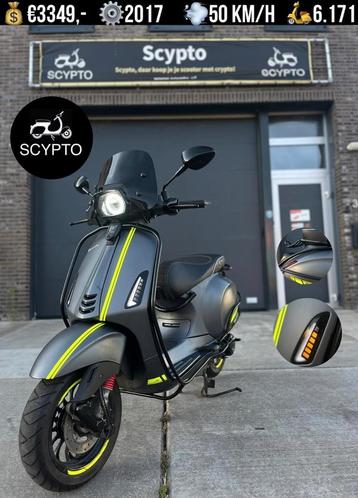 Gratis Bezorging | Vespa Sprint | Alarm | 1e eigenaar | 2017 beschikbaar voor biedingen