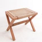 Grote houten kruk INDRA (beige) gemaakt van Trembesi met een, Verzenden, Nieuw